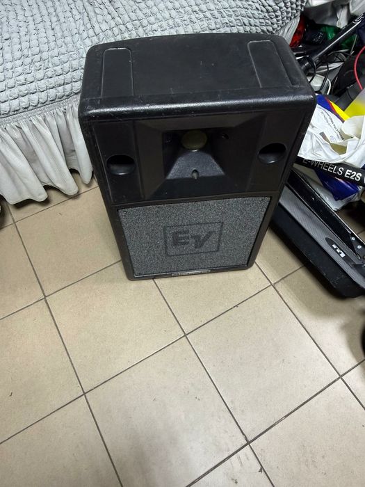 Boxe electrovoice s200 fara intervenție super