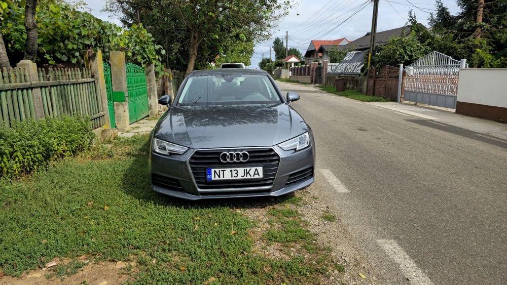 Audi A4 Limuzina Audi A4 2.0 TDI 150CP