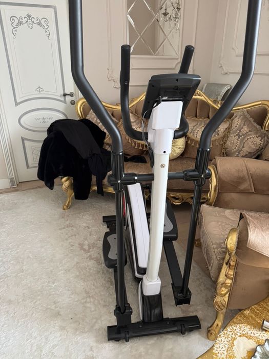 Продам Элипс тренажер