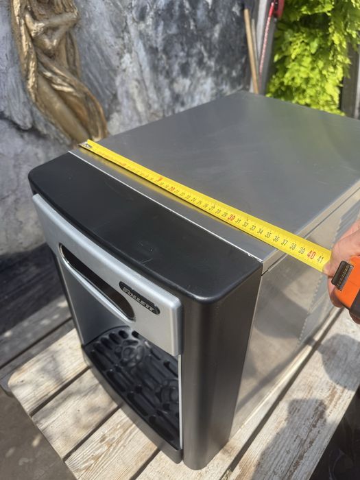 Dozator de gheata masticabila instant