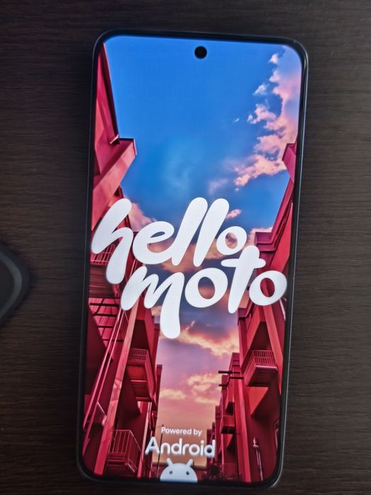 Vând Motorola Edge 50 neo