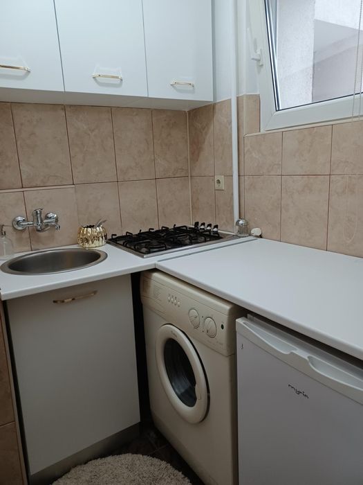 Proprietar vand gars. Cf 2 zona  piata Alba Iulia