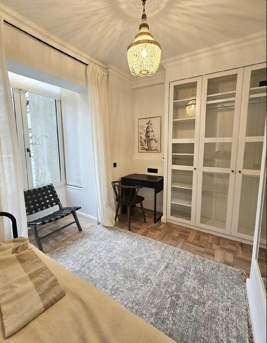 Дава се под наем Тристаен апартамент в София, Център - 72 кв.м за 1000 € - Снимка #9