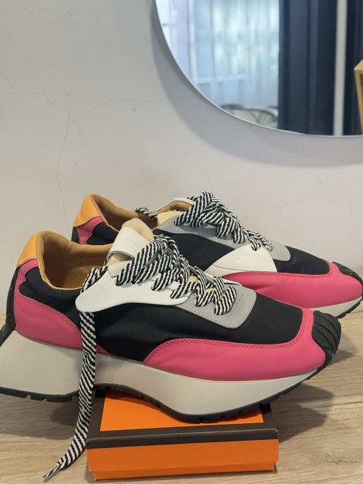 Супер модерени кецове ! Естествена кожа - Чисто нови!