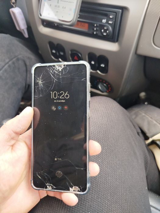 Продам Samsung A31 память 4/64 с NFC