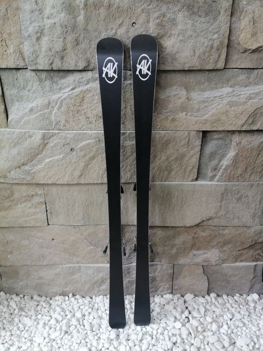 Schiuri ski Ak Black sh 165 cm