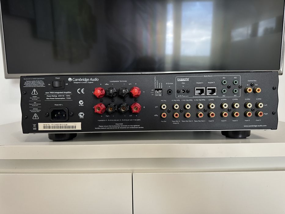 Amplificator stereo Cambridge azur 740