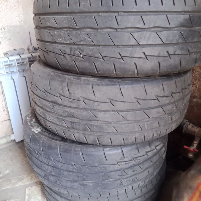 Шины лето  bridgestone