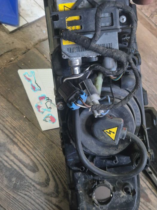 Faruri xenon bmw seria 5 e39
