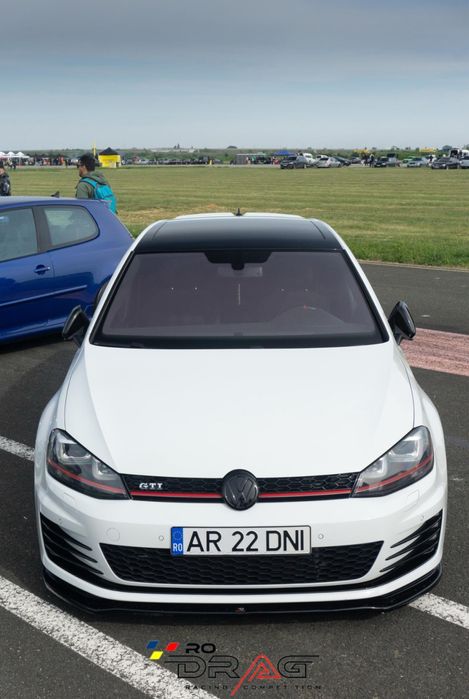 VW Golf  7 GTI Performance