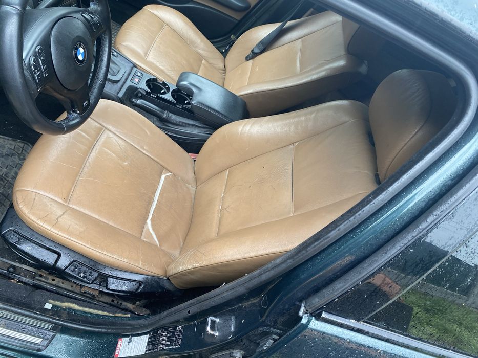 Кафяв кожен салон за BMW E46 комби