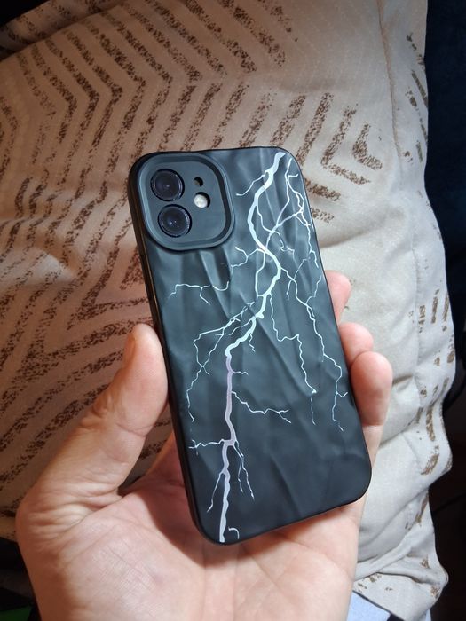 Iphone 12 baterie 99