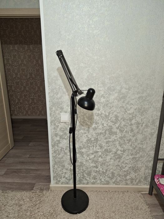 Продам лампу в идеальном состоянии