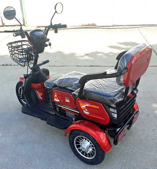 Триколка за възрастни с три седалки ал джанти модел  ТИГТАГ М19 бордо