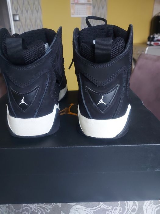 Детски черни кецове