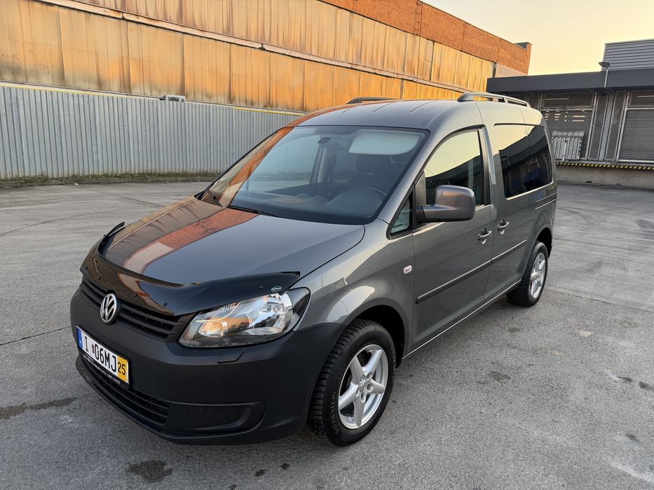 Vind vw Caddy 1.6 tdi euro 5 an 2013