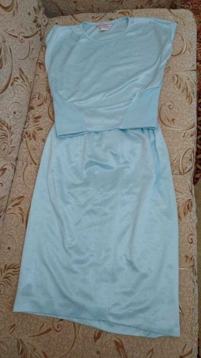 Продам платье и костюм разм., 44-46