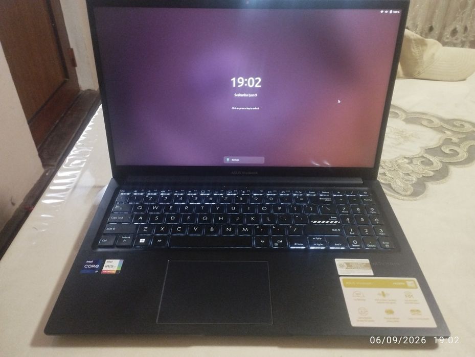 Asus Vivobook eng kuchli protsessor da