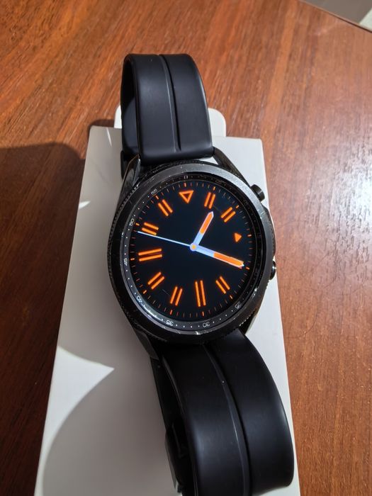 Продам Samsung galaxy watch3