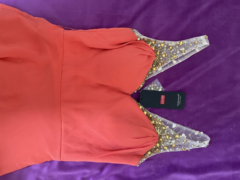 Вечернее платье