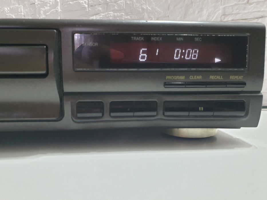 Проигрыватель дисков TECHNICS