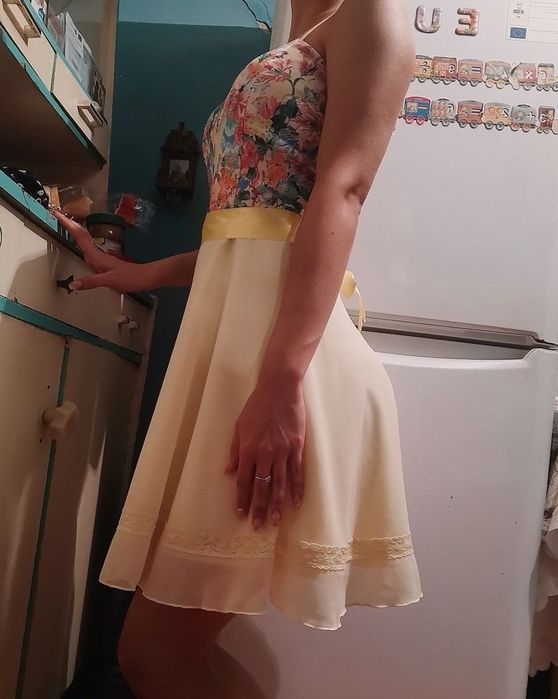 Rochie roșie/galbenă ocazie+blăniță,gene,ruj