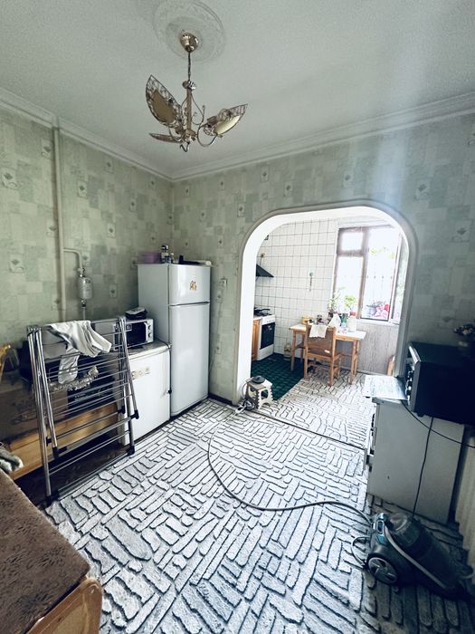 Sergeli-4 3 hona 77 m2 +12 m2 balkon