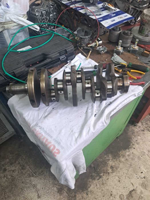 Колянав вал за Нисан Мурано 3.5