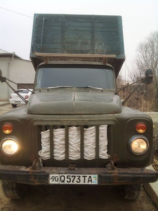 53 samasvol  sotiladi