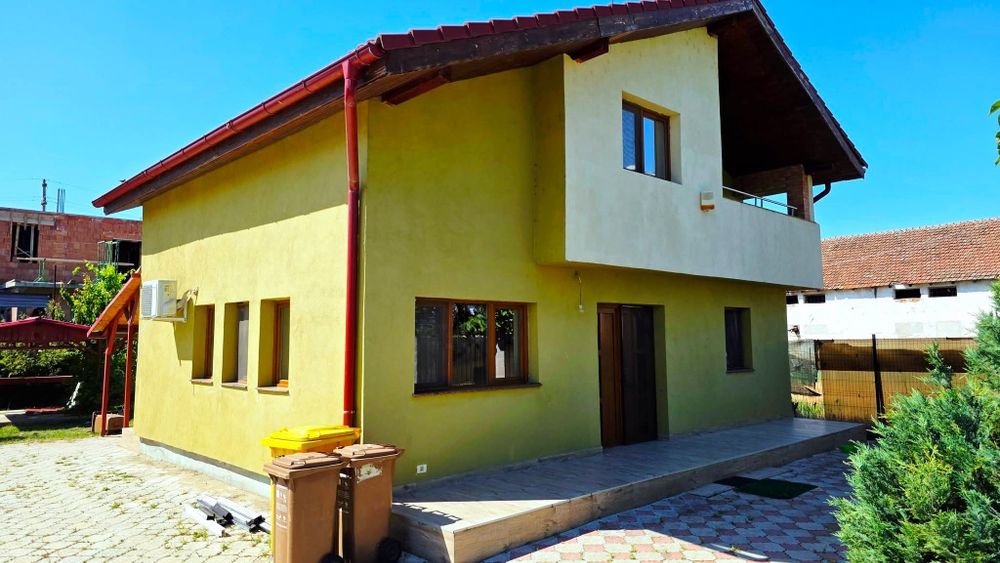 Casa de vanzare Bujac