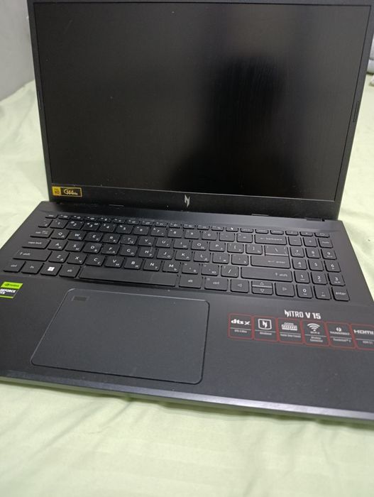 Игровой ноутбук Aser nitro v15
