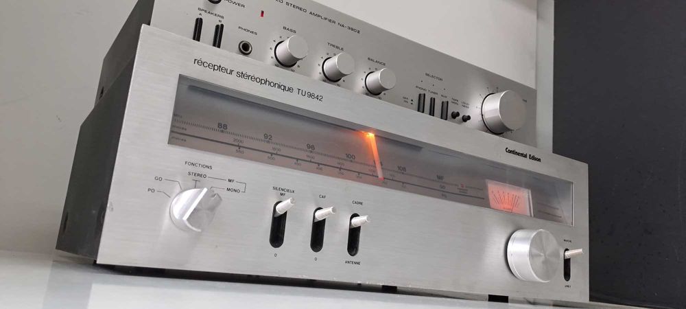 Continental Edison TU 9842 tuner radio analog pt amplificator scala