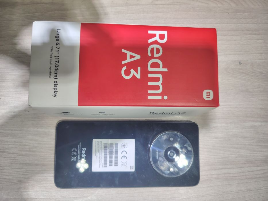 Redmi A3 почти новая