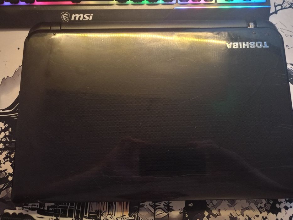 Продам ноутбук Toshiba Satellite L50D-B
