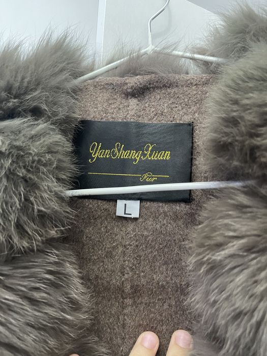 Пальто воротник песец