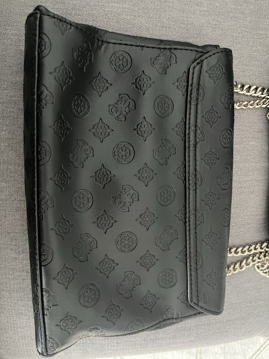 Дамска чанта Guess