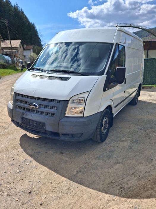 Продавам Ford tranzit 2.2 TDCI 100K