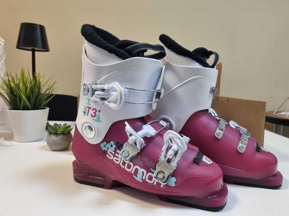 Нови детски ски обувки Salomon