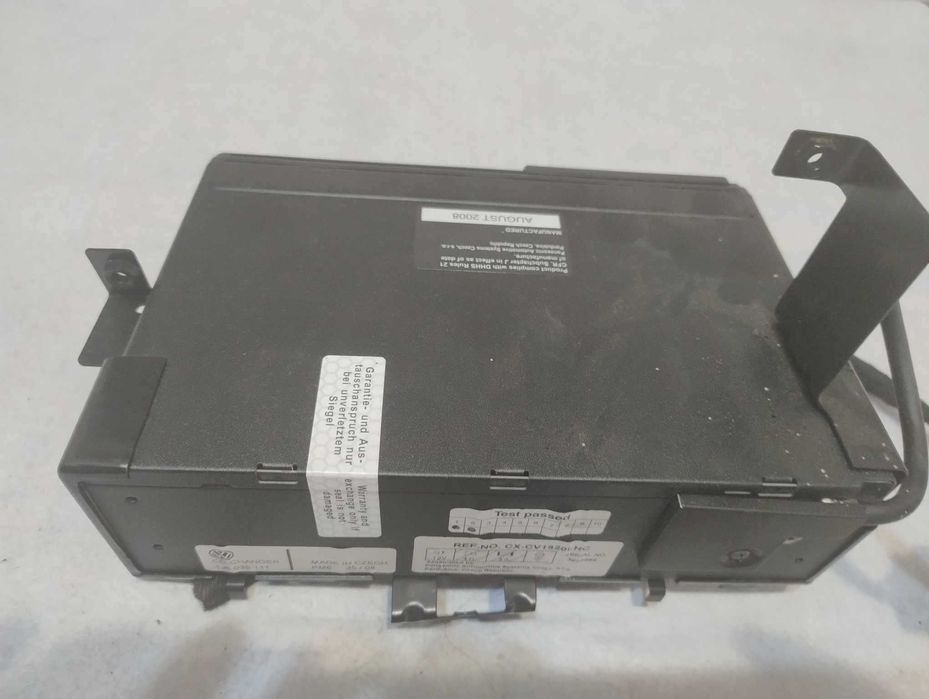 vand casetofon  golf 5, touran  mag 6 cd uri