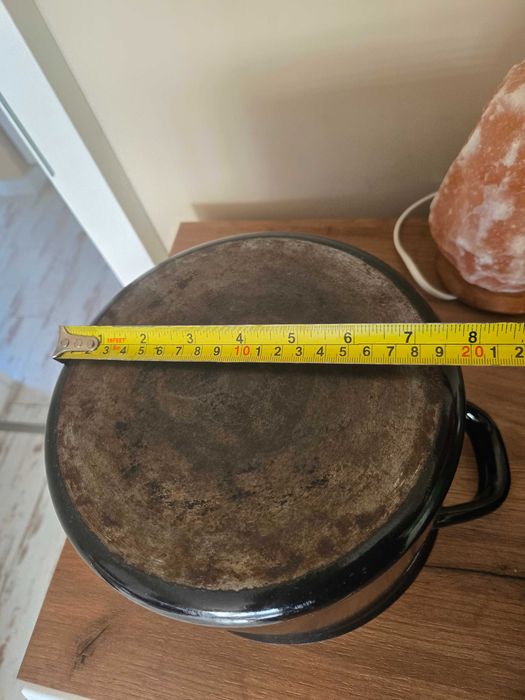 Чугунени тенджери 2бр.