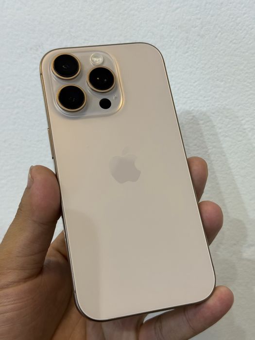 Продам Iphone 16 pro 256 gb идеал