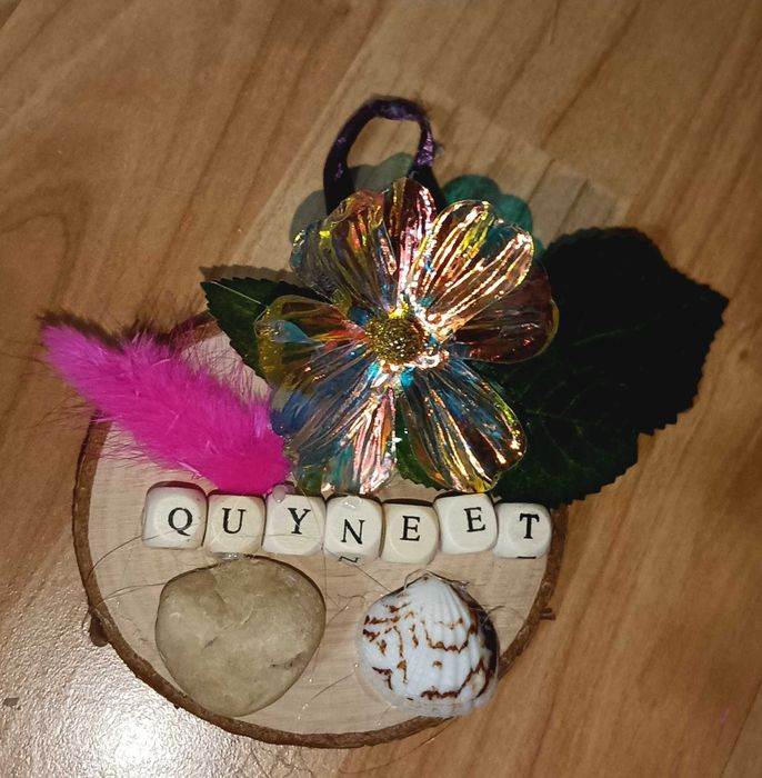 Vând potcoave decorative și semne de boxă