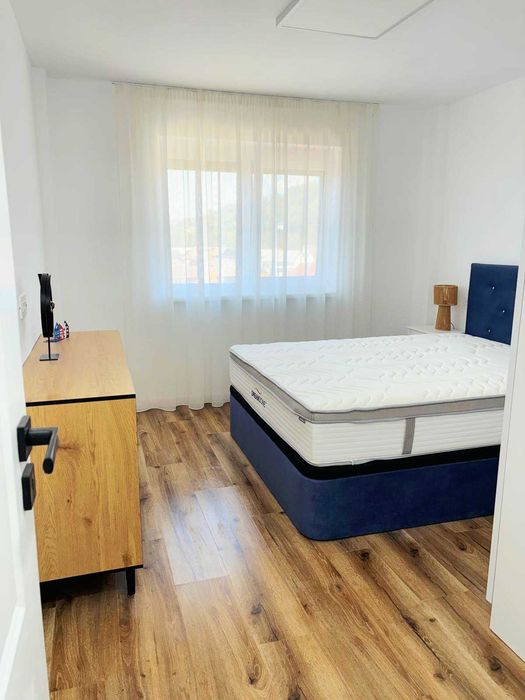 Inchiriez apartament 2 camere