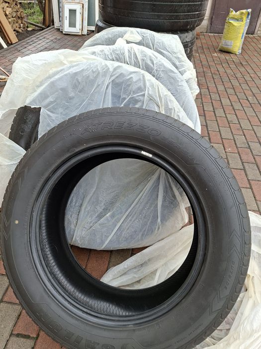 Продам шины летние 275/55/20 ,