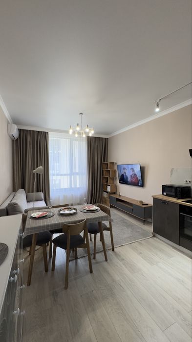 ЖК Амир Ровбакиева,  Мега