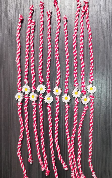 Ръчно изработени Мартеници и мартенски сувенири