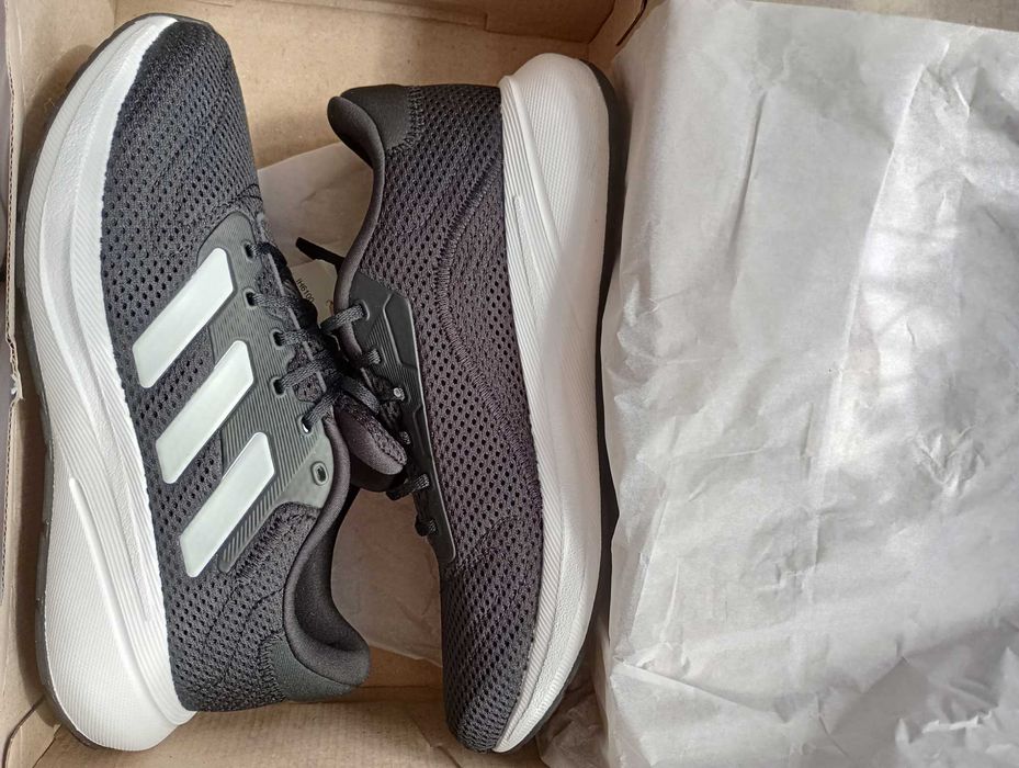 Маратонки Adidas Response Runner