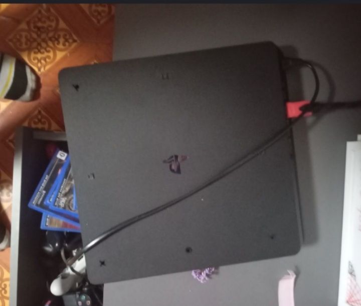 PlayStation 4 slim