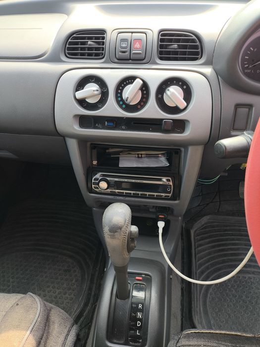 Продам Ниссан Марч К11