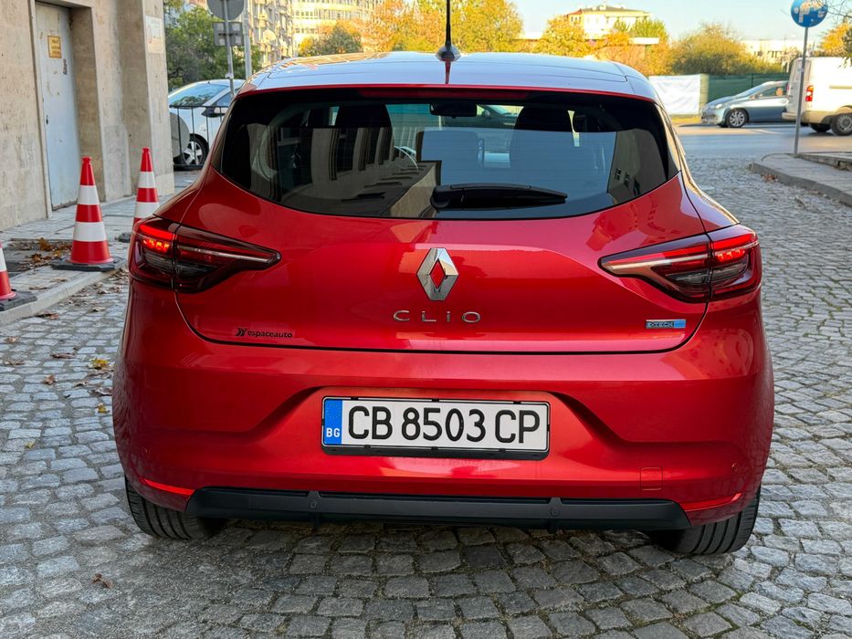 Renault Clio 5 Full Hybrid 140hp Automatic